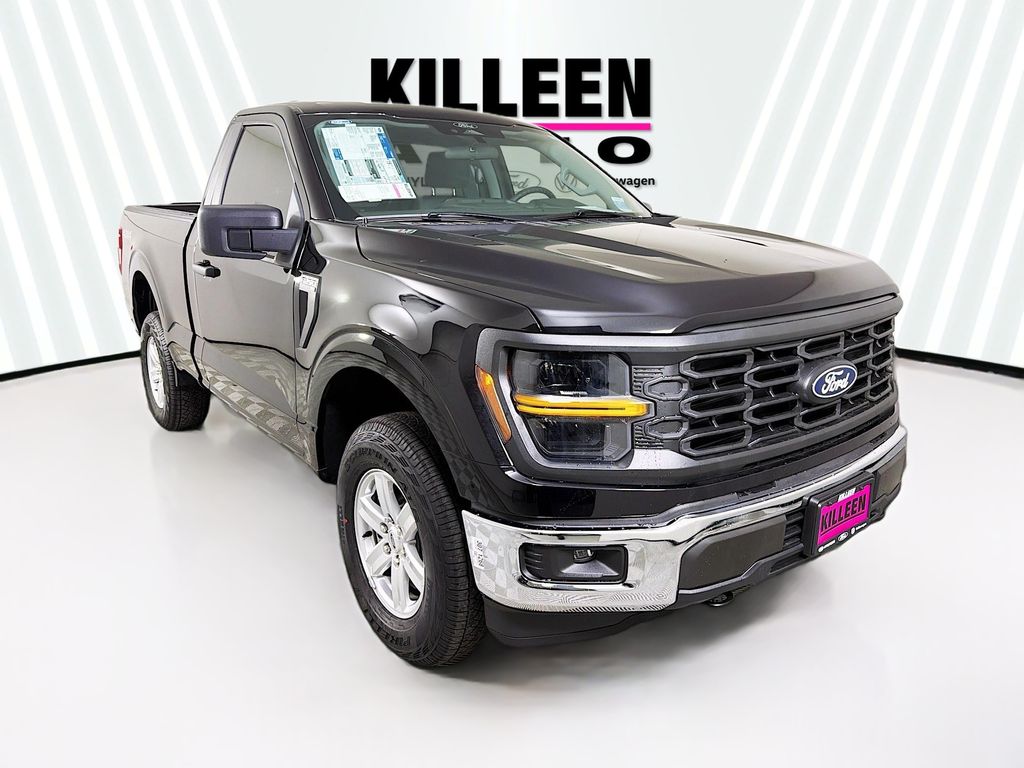 2025 Ford F-150 XL's photo