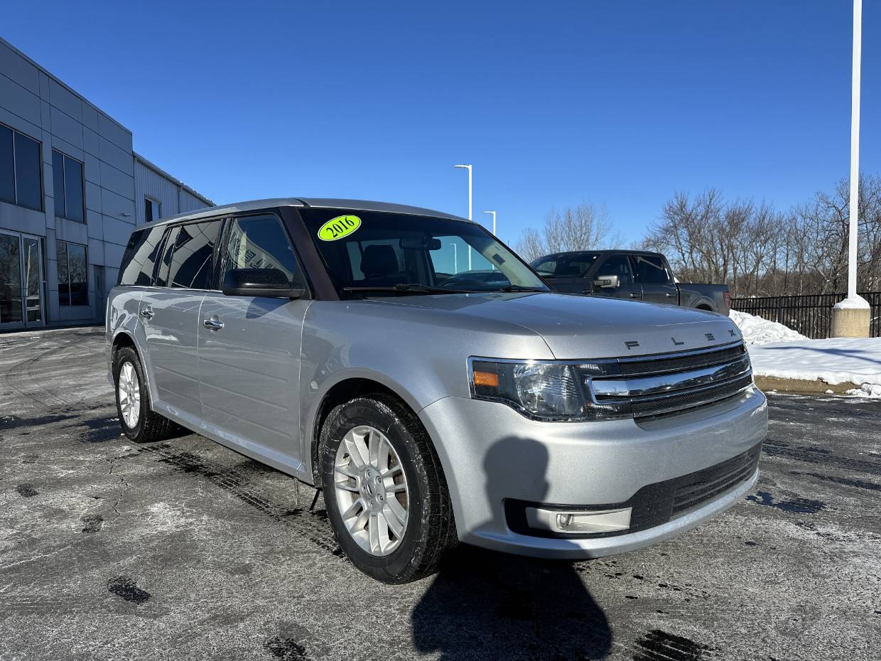 2016 Ford Flex SEL's photo
