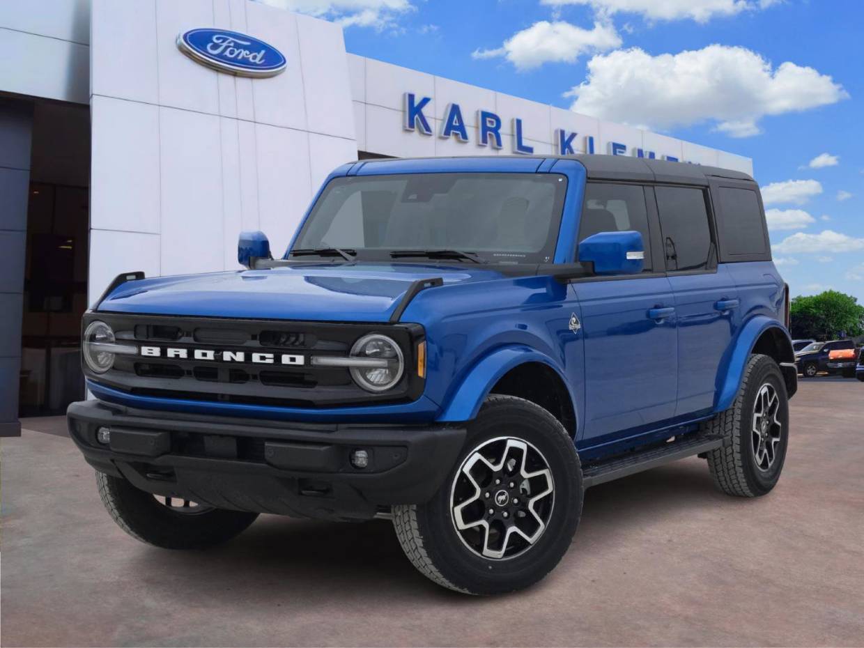 2024 Ford Bronco 4-Door Outer Banks's photo