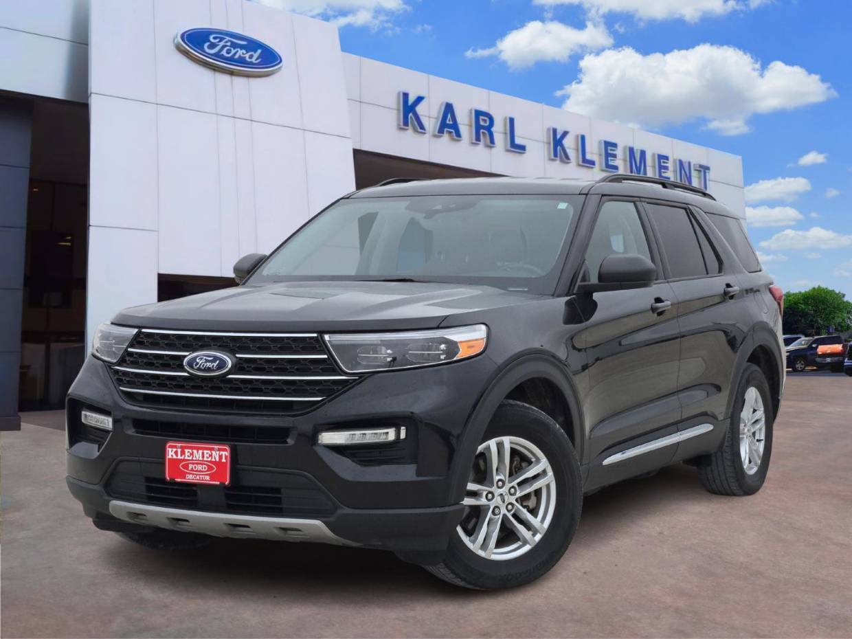 2022 Ford Explorer XLT's photo