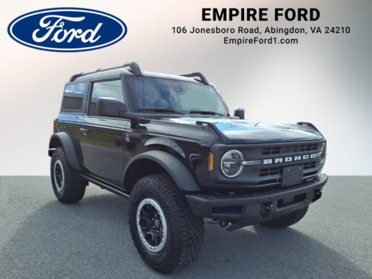 2024 Ford Bronco 2-Door Black Diamond's photo