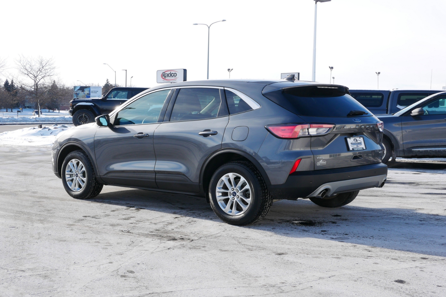 Used 2021 Ford Escape SE with VIN 1FMCU9BZ4MUB26356 for sale in St. Cloud, Minnesota