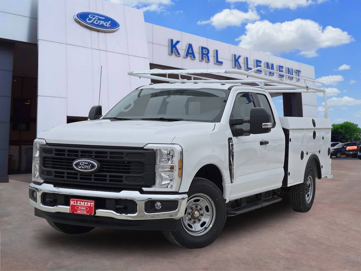 2026 Ford F-250 Super Duty XL's photo
