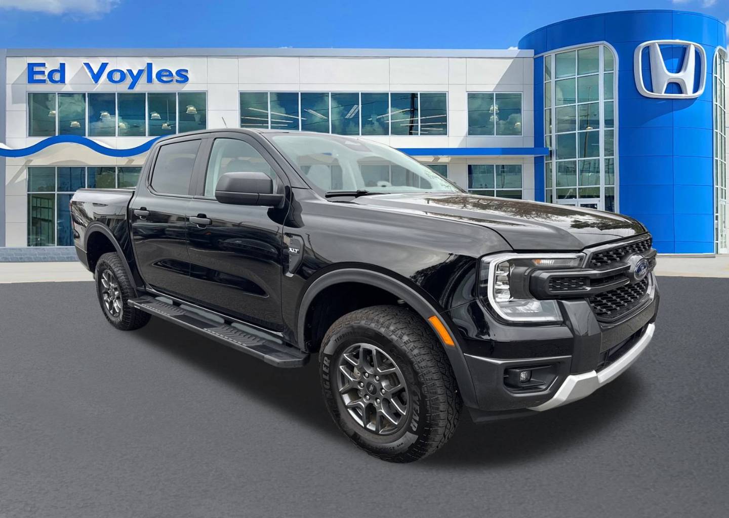 2025 Ford Ranger XLT's photo