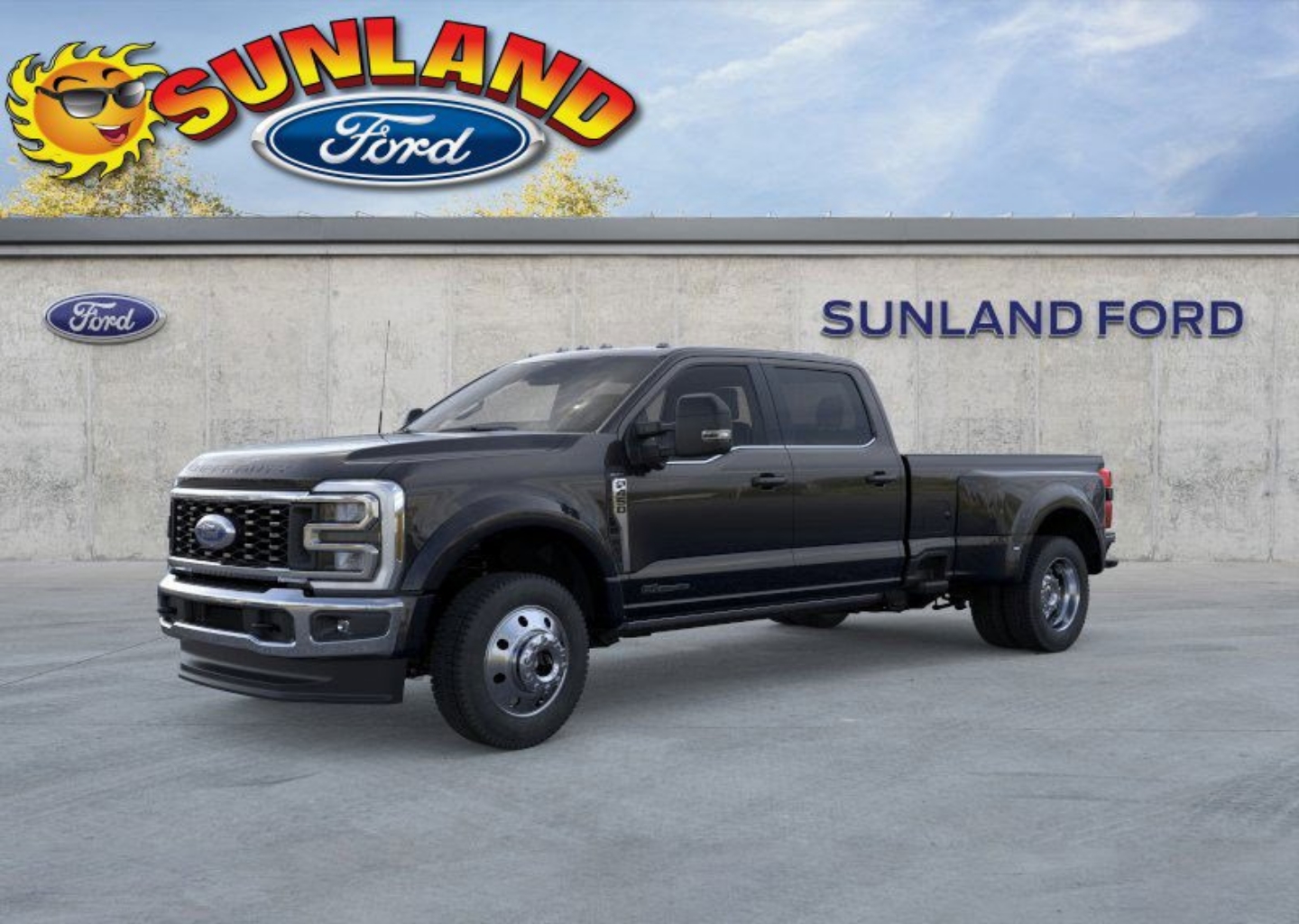 2026 Ford F-450 Super Duty Lariat's photo
