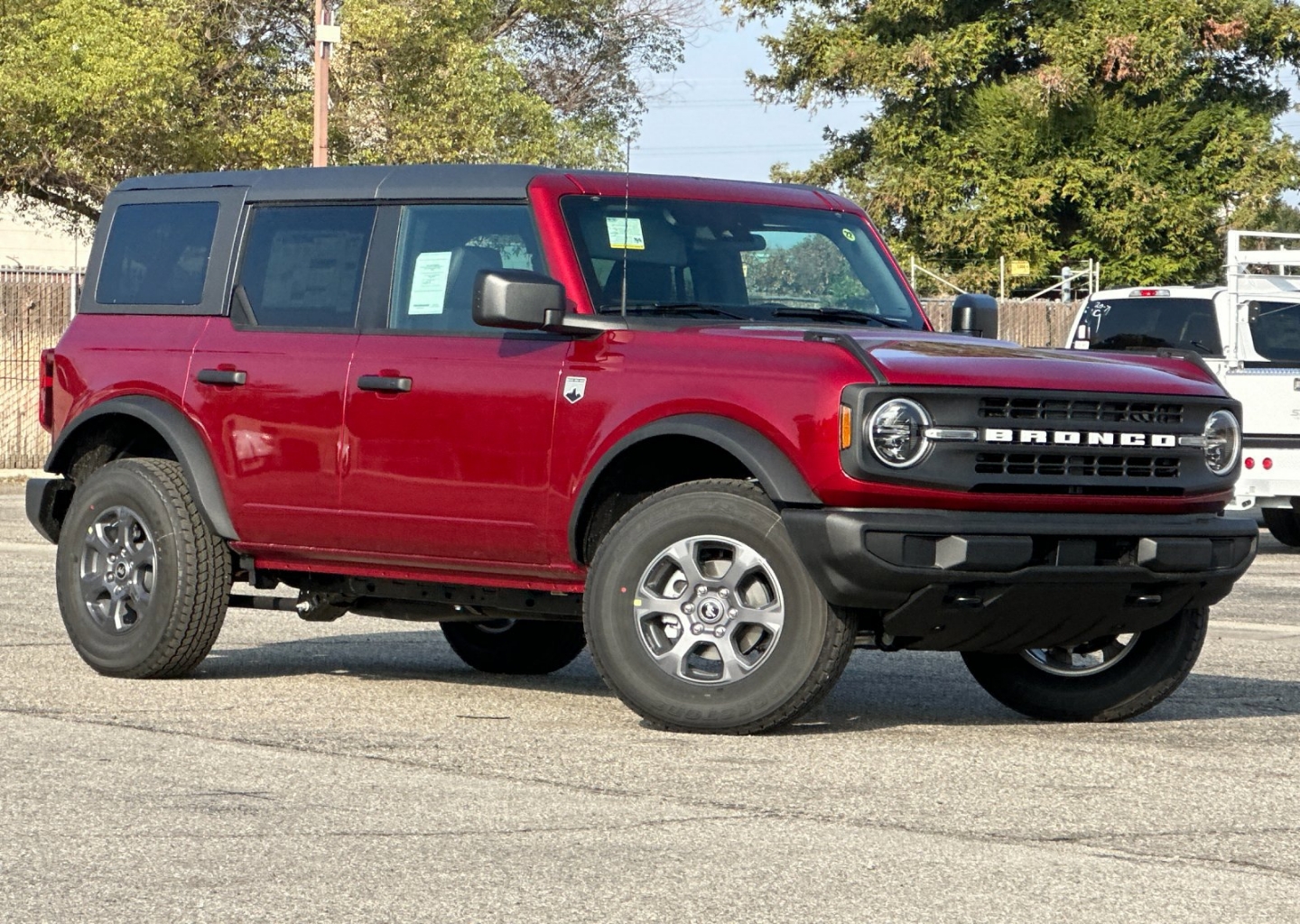 2025 Ford Bronco 4-Door Big Bend's photo