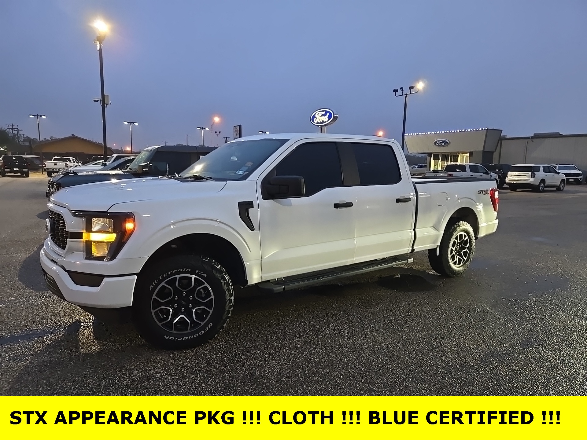 2023 Ford F-150 XL's photo