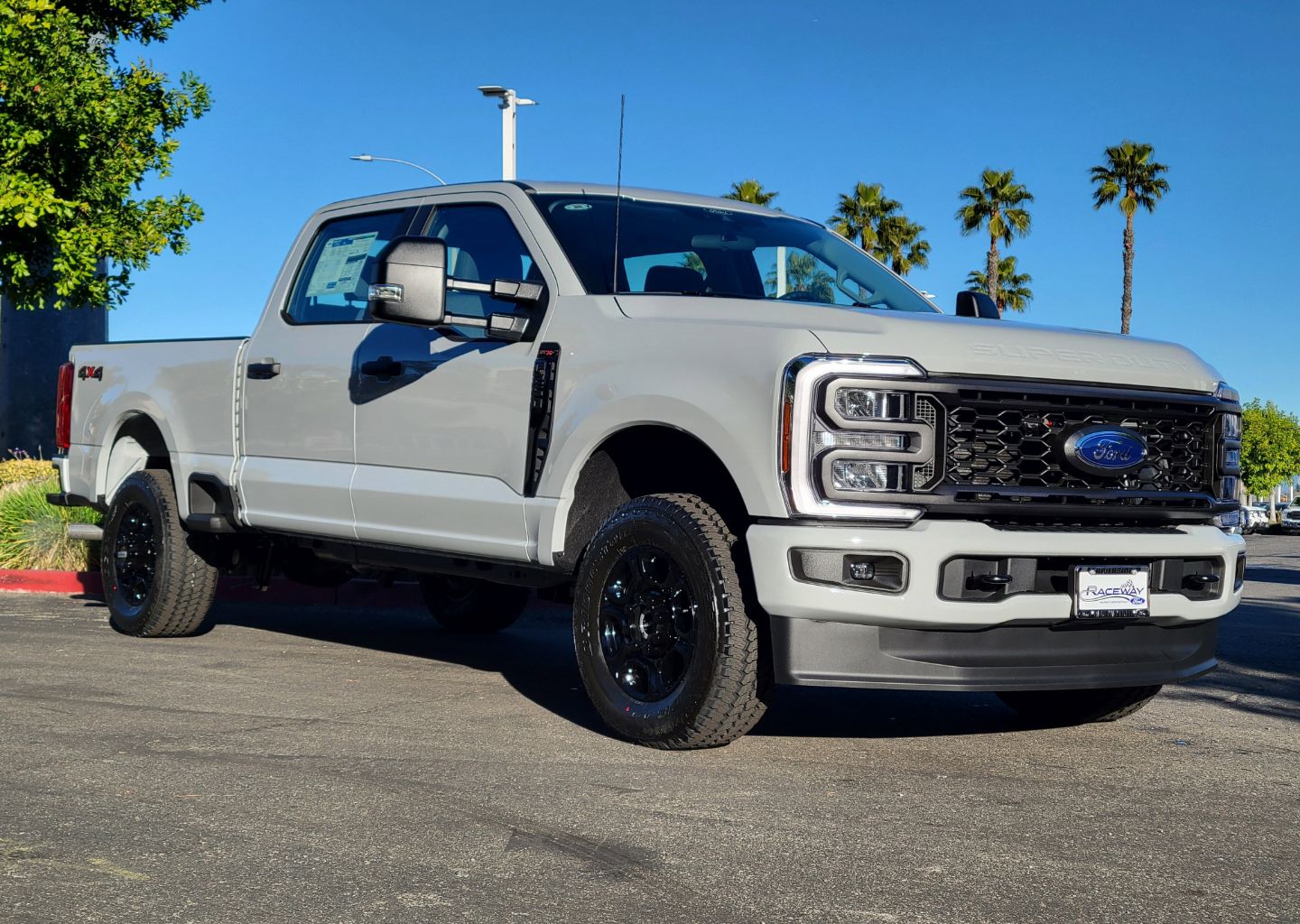 2026 Ford F-250 Super Duty XL's photo