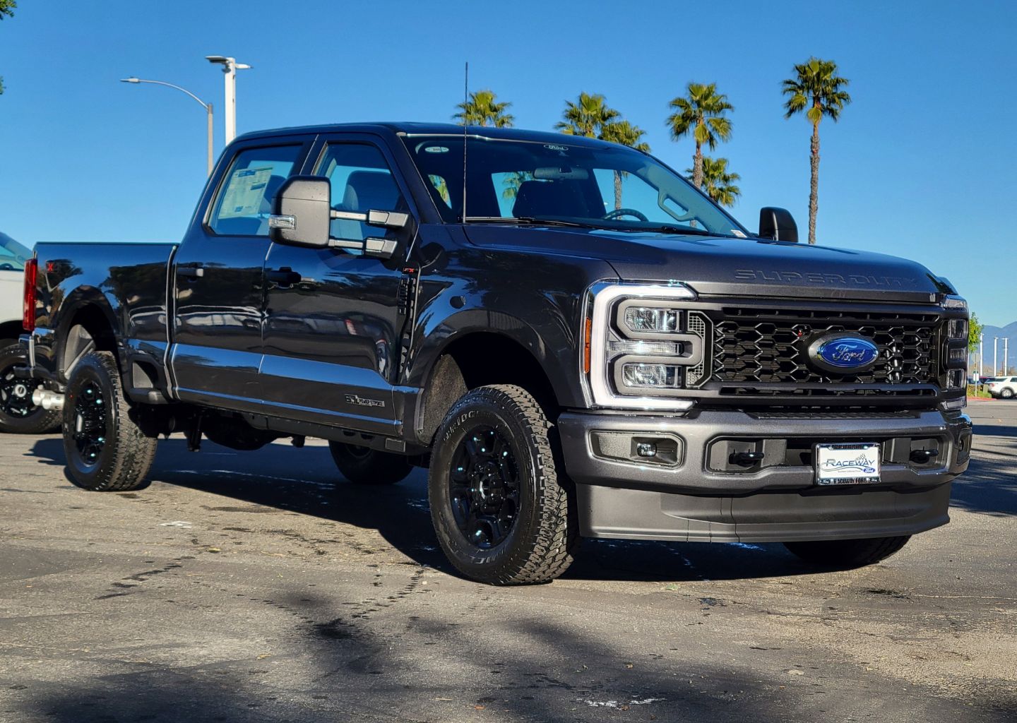 2026 Ford F-350 Super Duty XL's photo