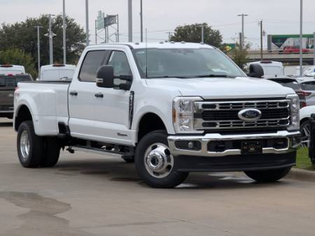 2026 Ford Super Duty F-350 DRW XLT