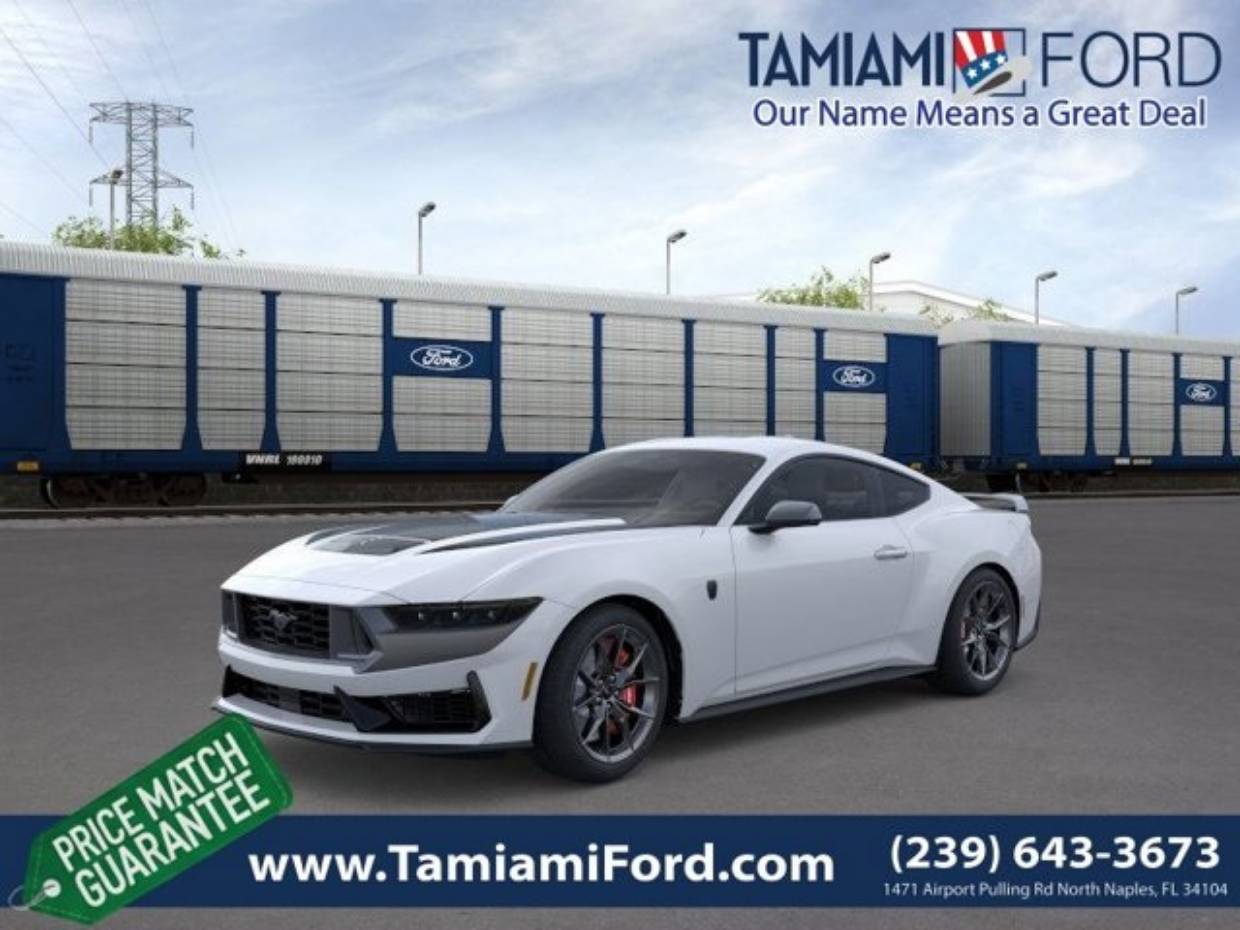 2026 Ford Mustang Dark Horse's photo