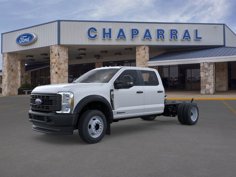 2026 Ford F-450 Super Duty Chassis Cab XL's photo