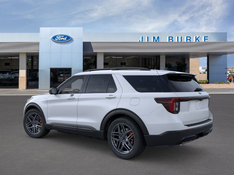 2026 Ford Explorer ST-Line photo 4
