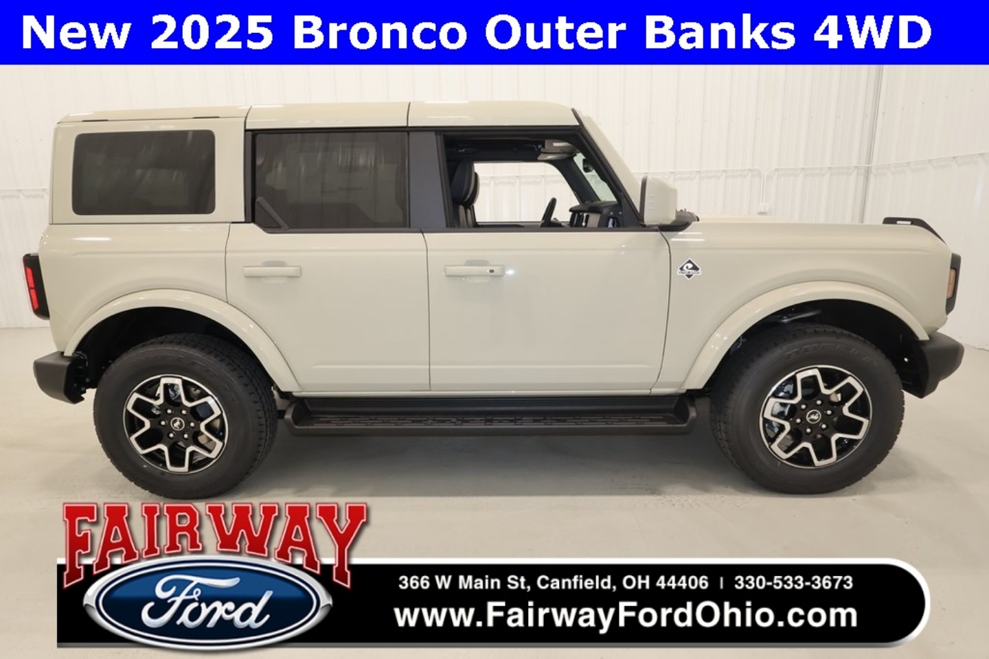 2025 Ford Bronco 4-Door Outer Banks's photo
