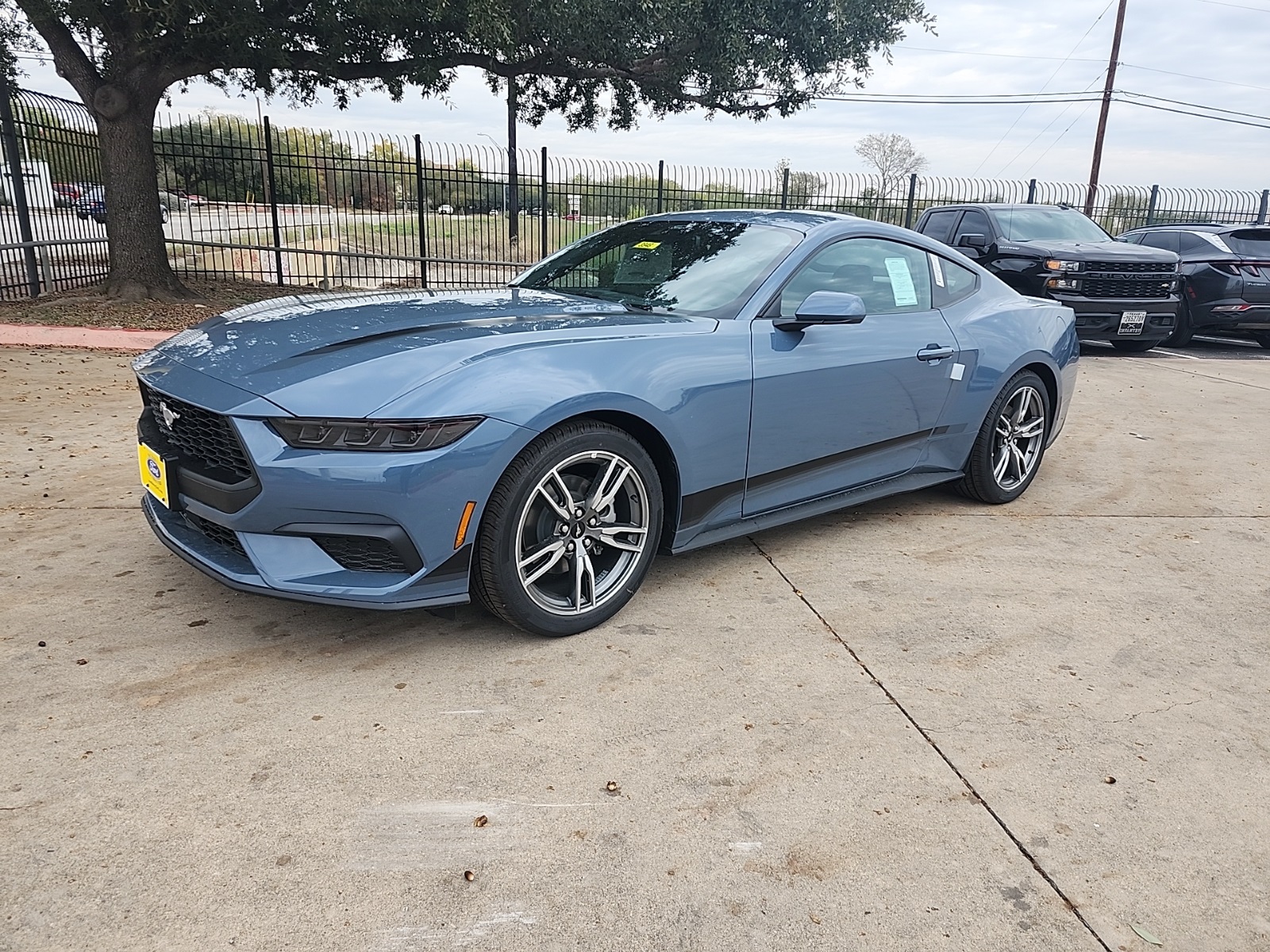 2025 Ford Mustang EcoBoost Premium's photo
