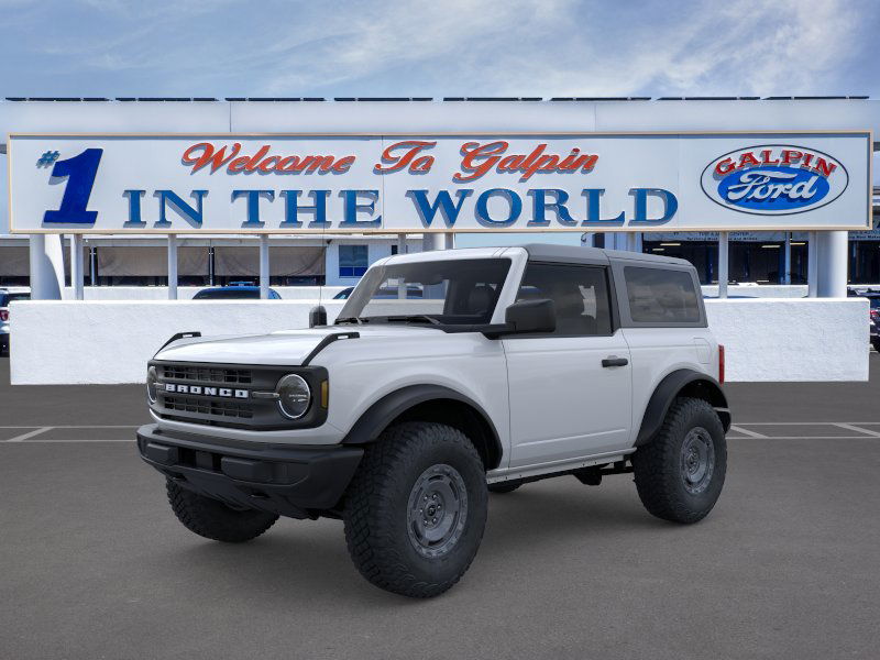 2025 Ford Bronco Base photo 4