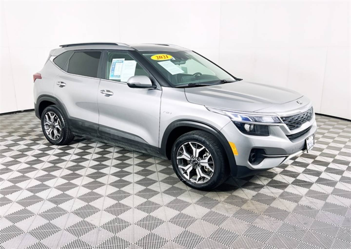 2021 Kia Seltos EX's photo