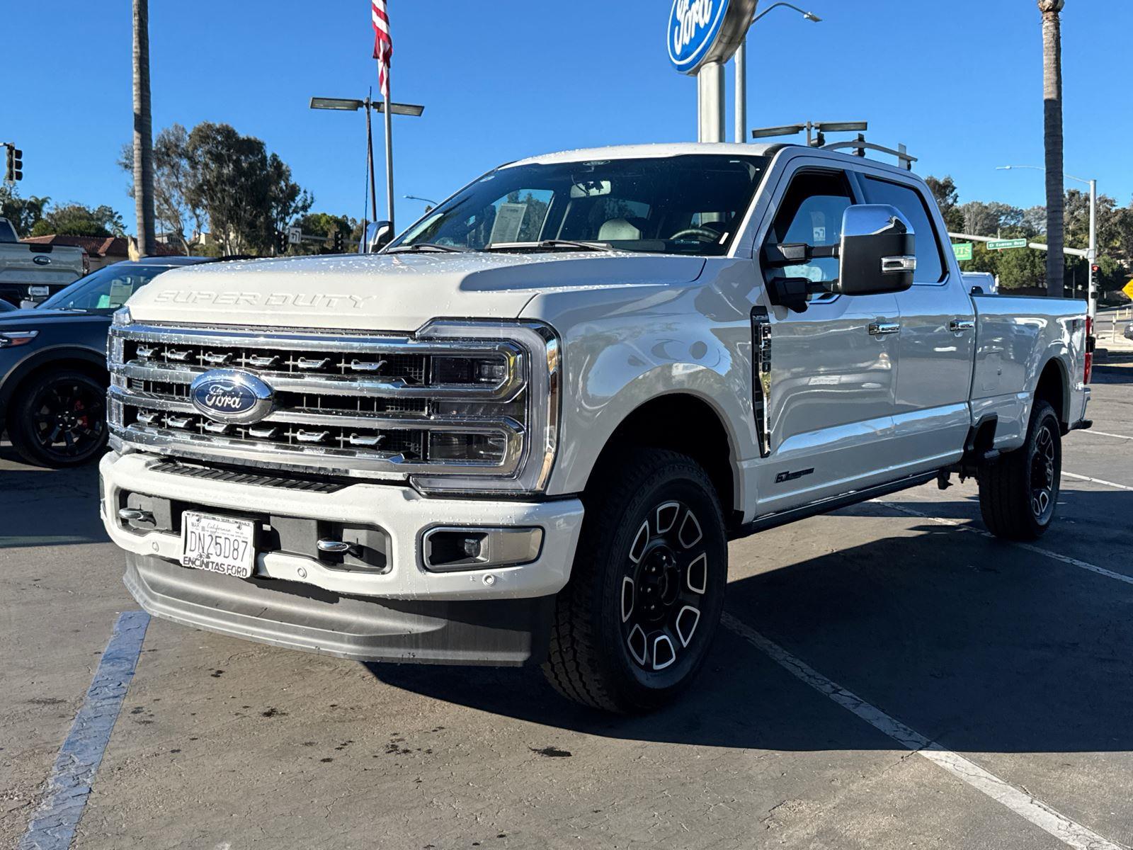 2024 Ford F-350 Platinum photo 4