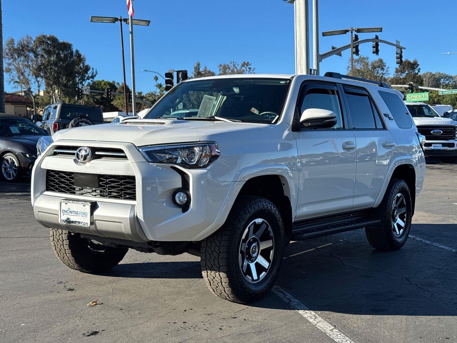 2020 Toyota 4Runner TRD Off-Road Premium photo 4
