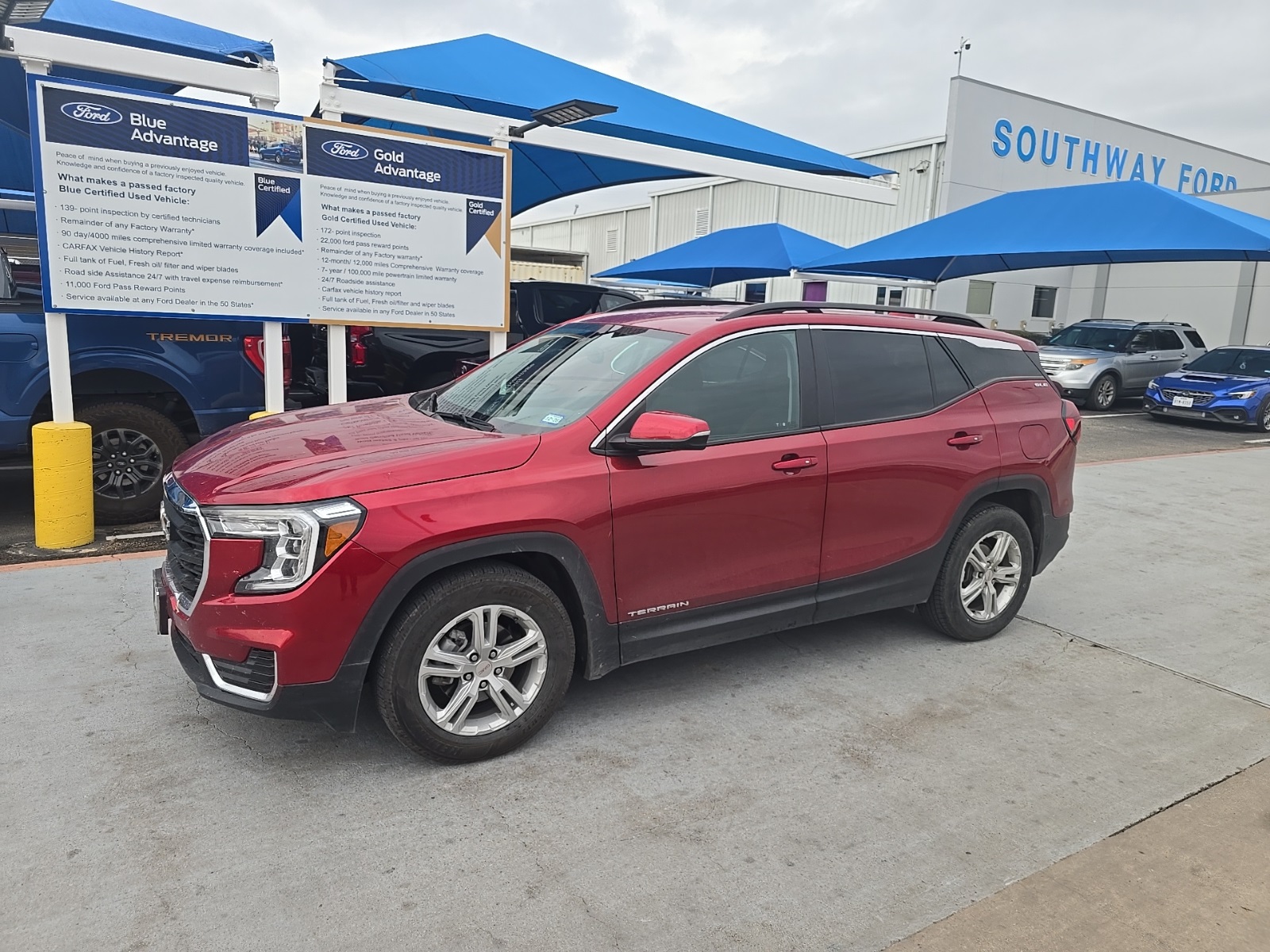 2022 GMC Terrain SLE's photo