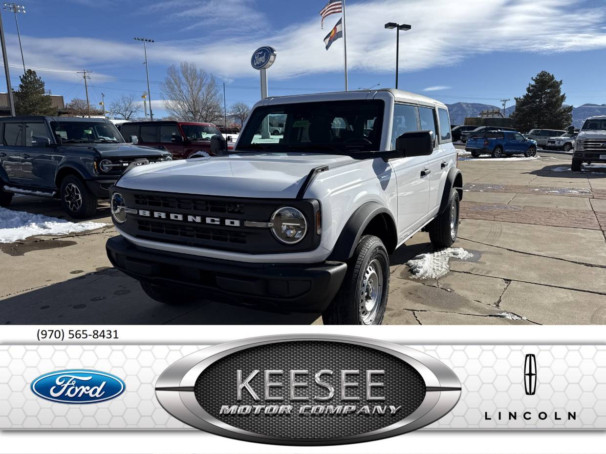 2025 Ford Bronco 4-Door Base's photo