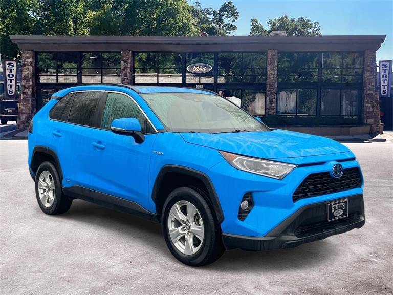 2021 Toyota RAV4 Hybrid XLE