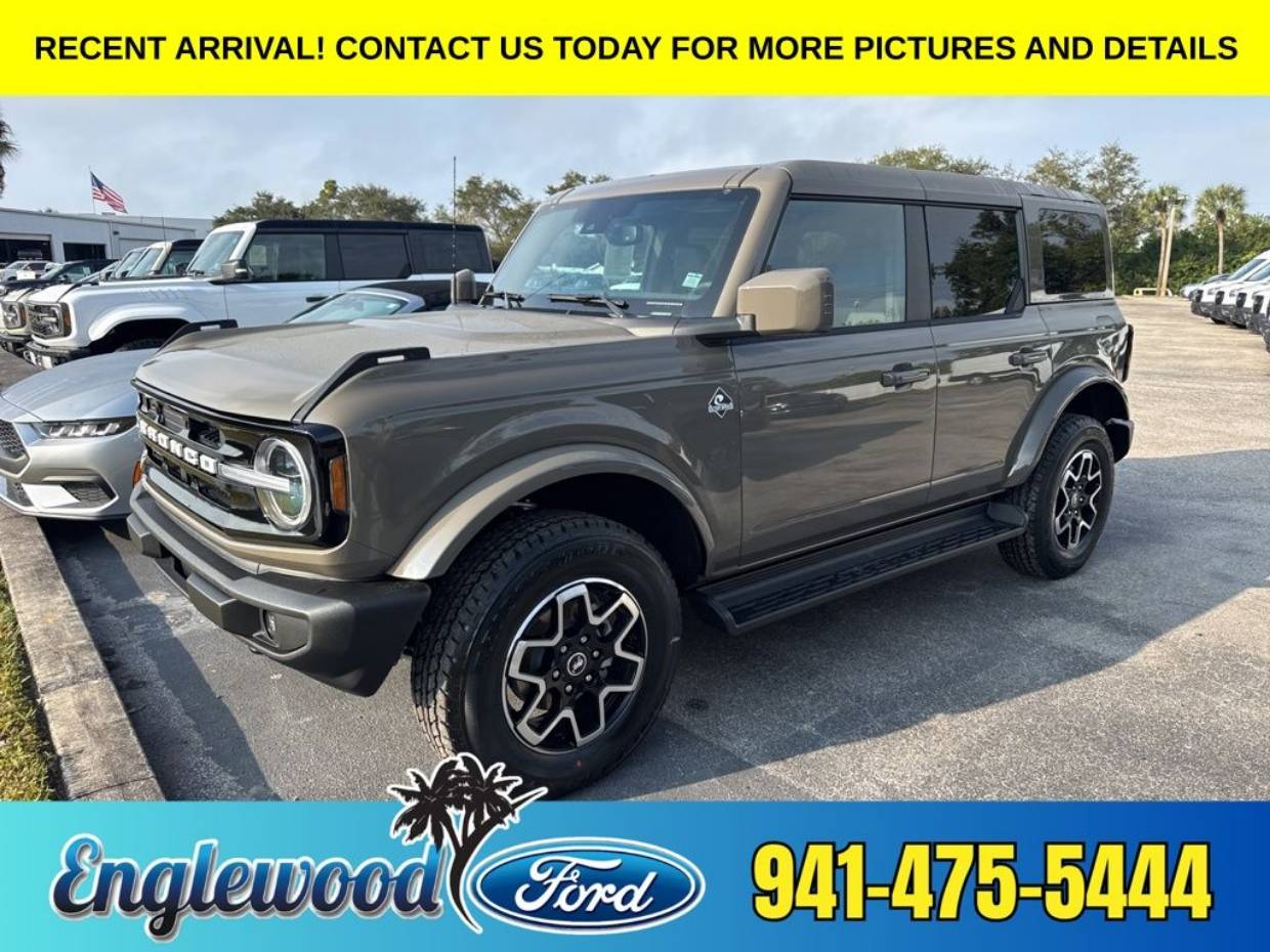 2025 Ford Bronco 4-Door Outer Banks's photo