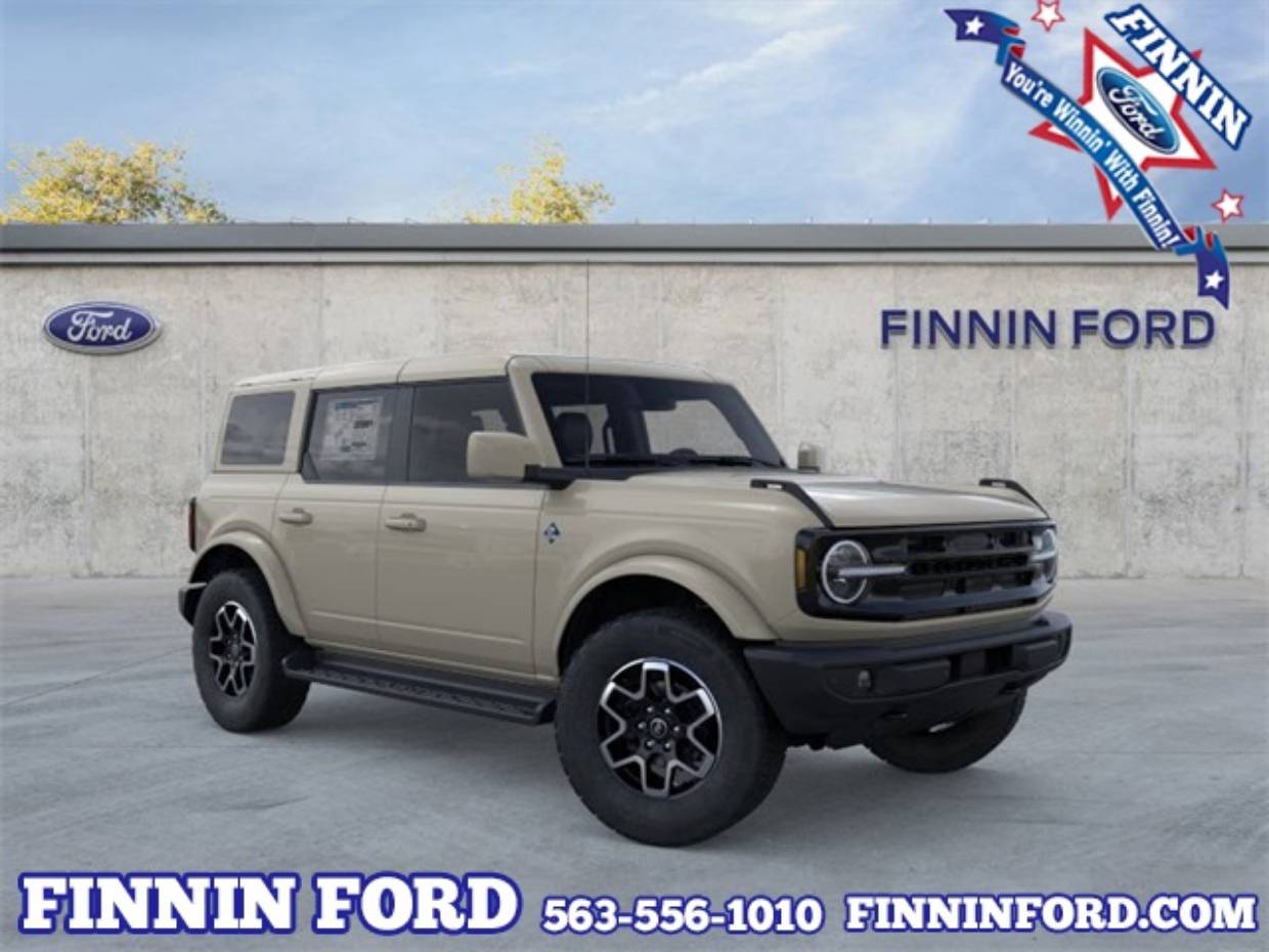 2025 Ford Bronco 4-Door Outer Banks's photo