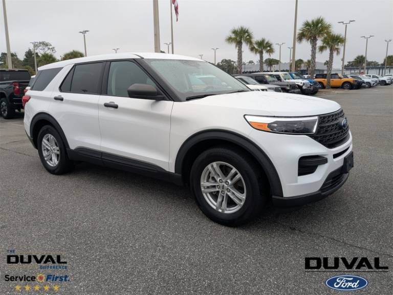 2022 Ford Explorer Base