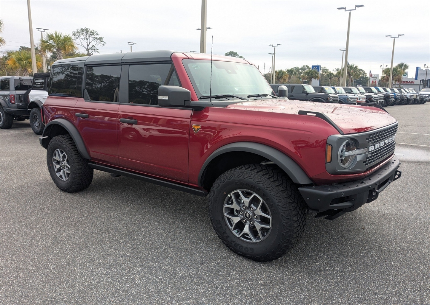 2025 Ford Bronco 4-Door Badlands's photo