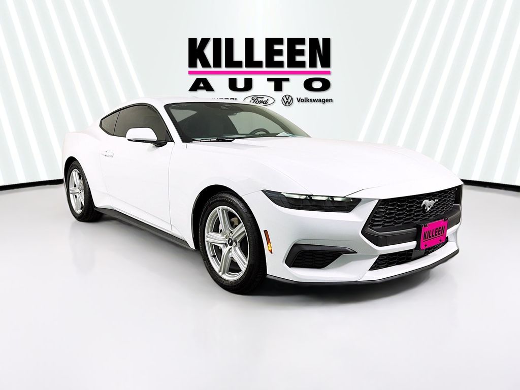 2026 Ford Mustang EcoBoost's photo