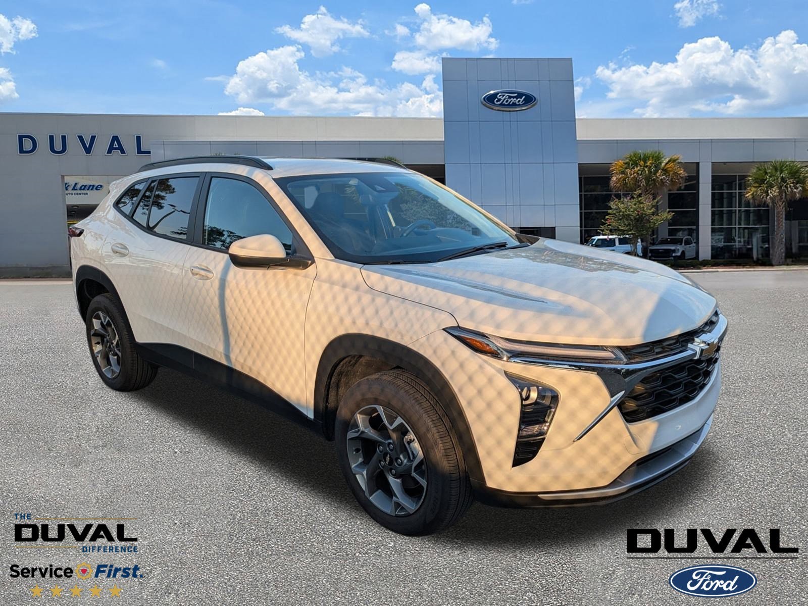 Used 2025 Chevrolet Trax LT