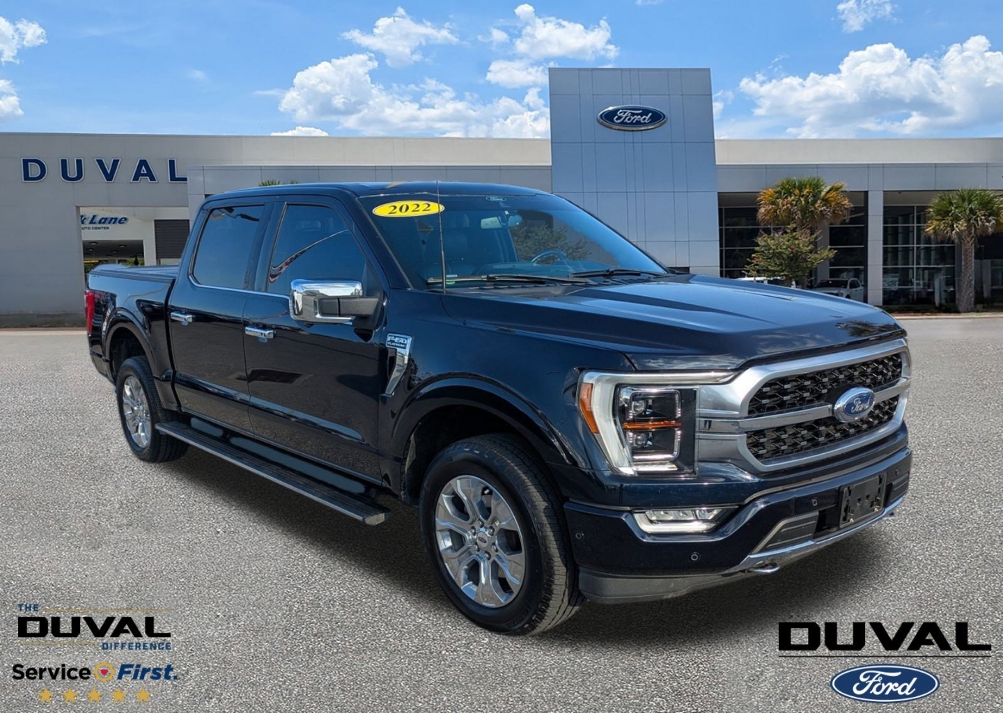 2022 Ford F-150 Platinum's photo