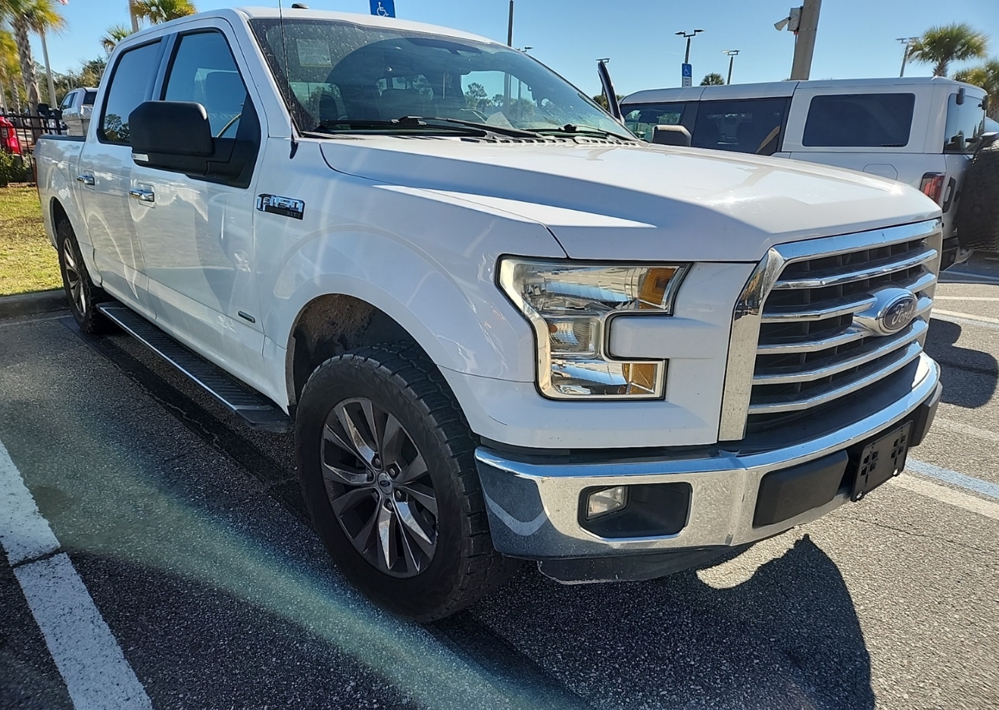2016 Ford F-150 XLT's photo