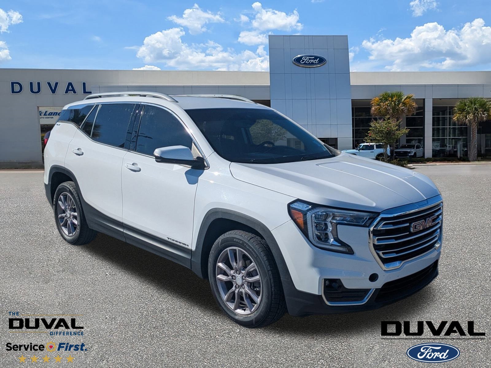 Used 2023 GMC Terrain SLT