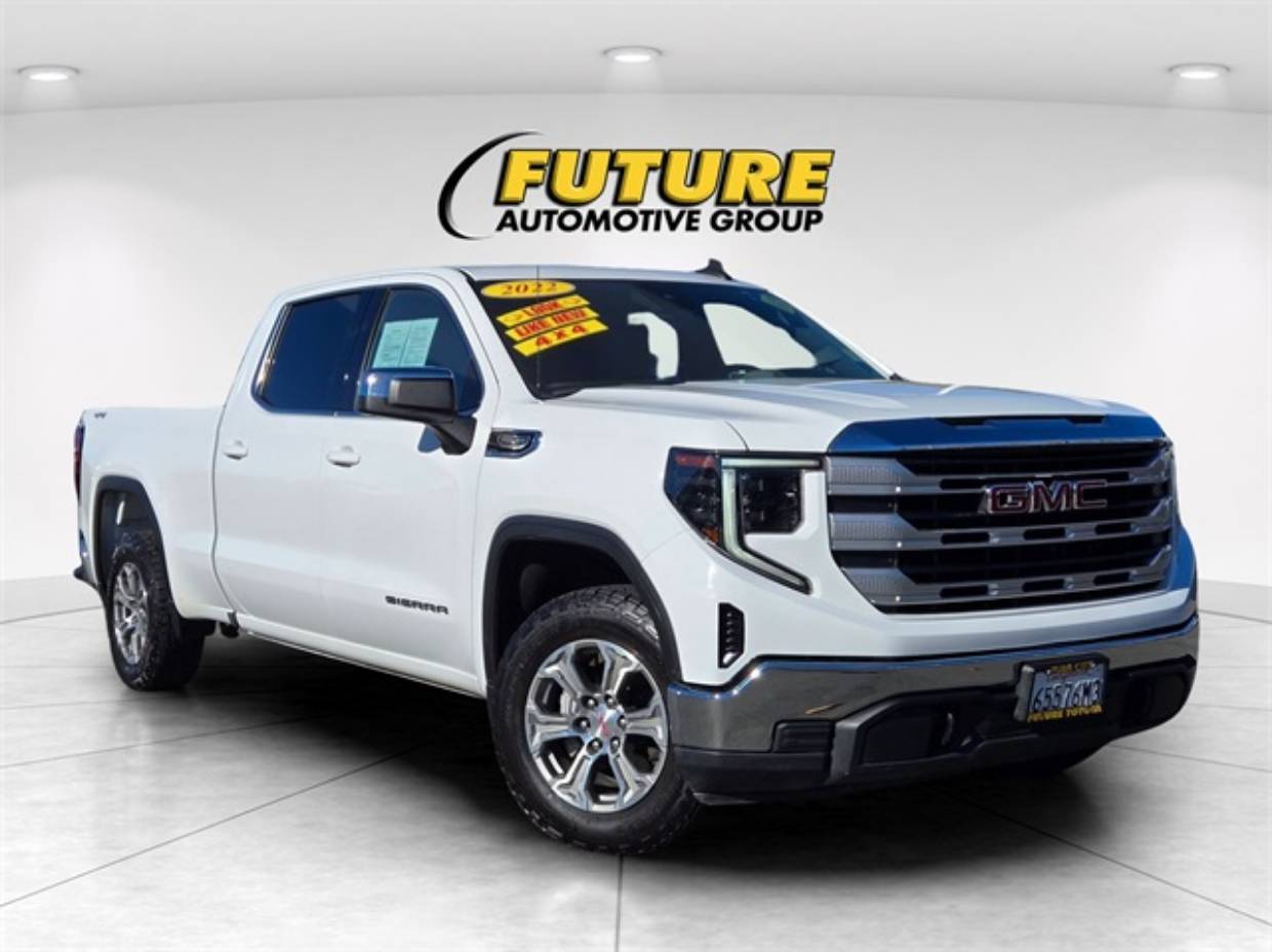 2022 GMC Sierra 1500 SLE's photo