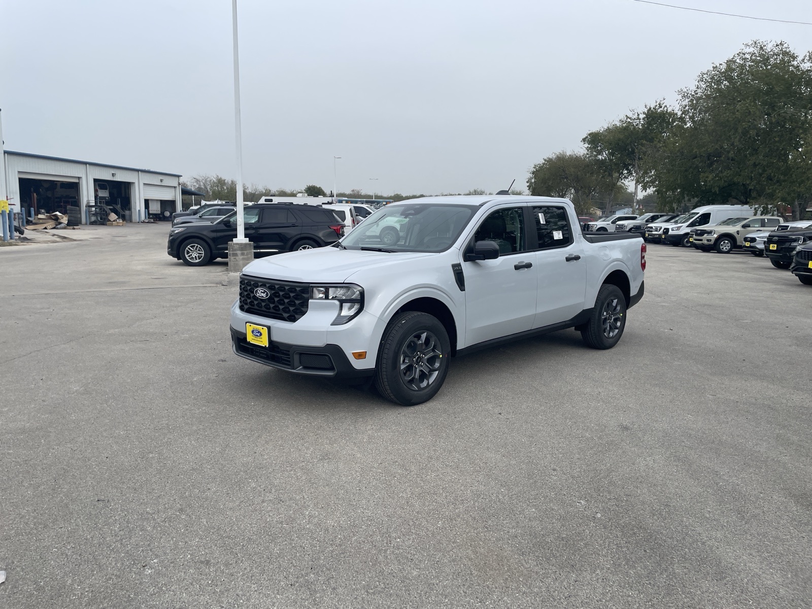 2026 Ford Maverick XLT's photo