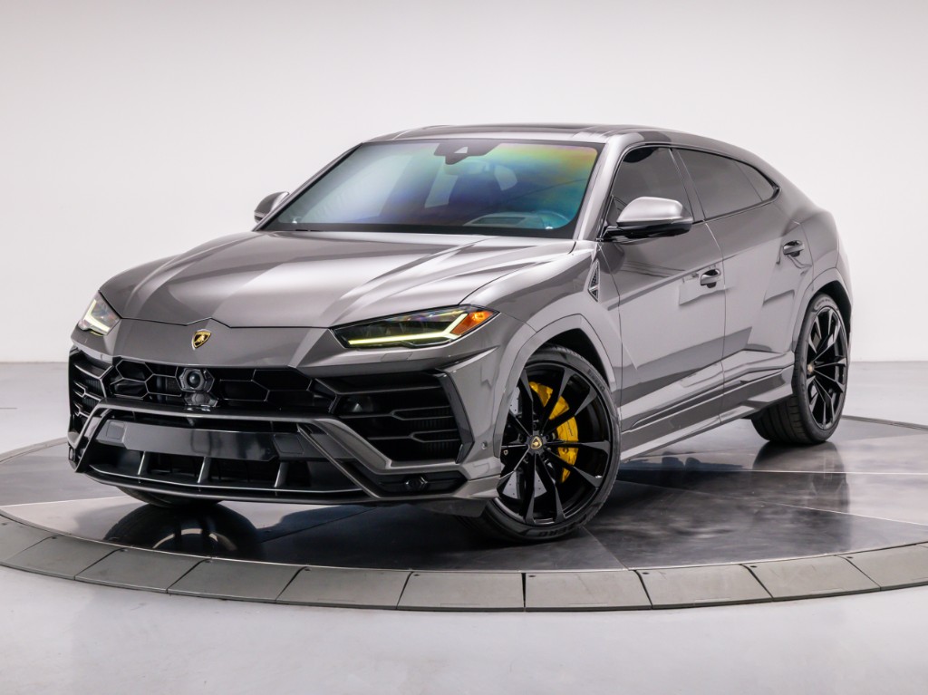 2021 Lamborghini Urus Base