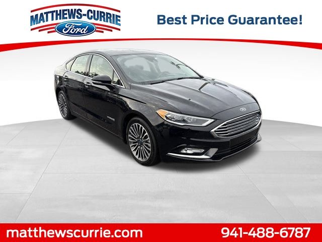2018 Ford Fusion Hybrid Titanium's photo