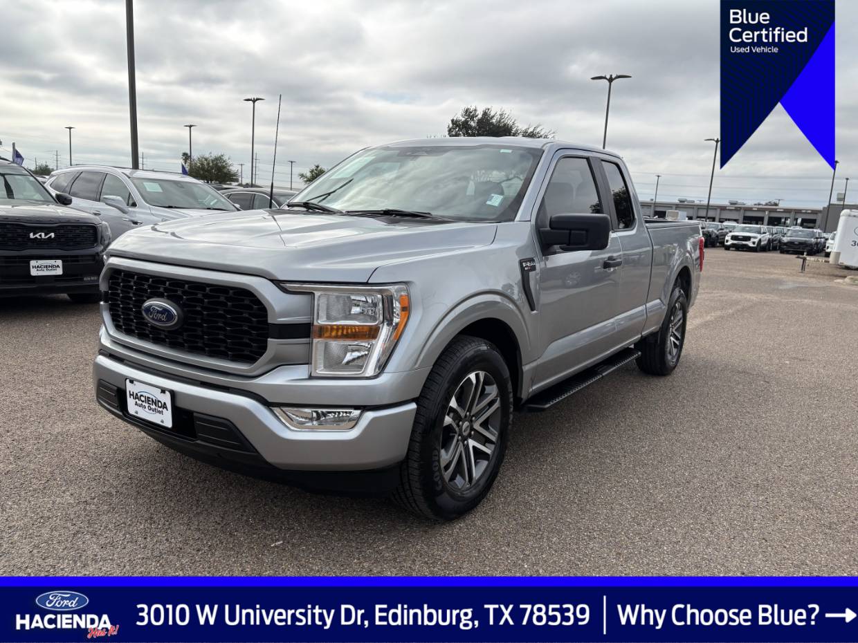 2022 Ford F-150 XL's photo