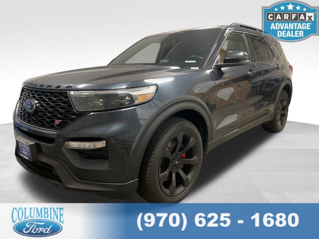 2022 Ford Explorer ST's photo