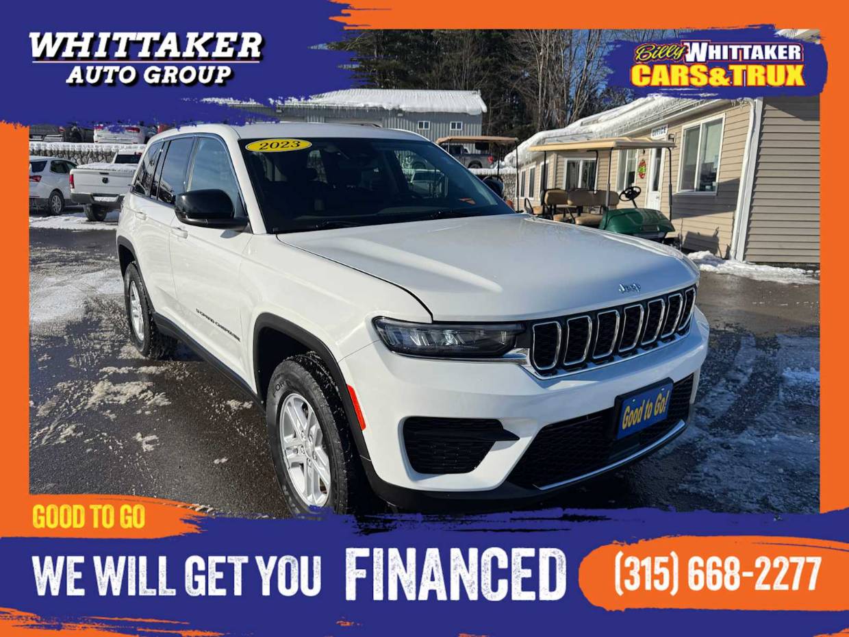 2023 Jeep Grand Cherokee Laredo's photo