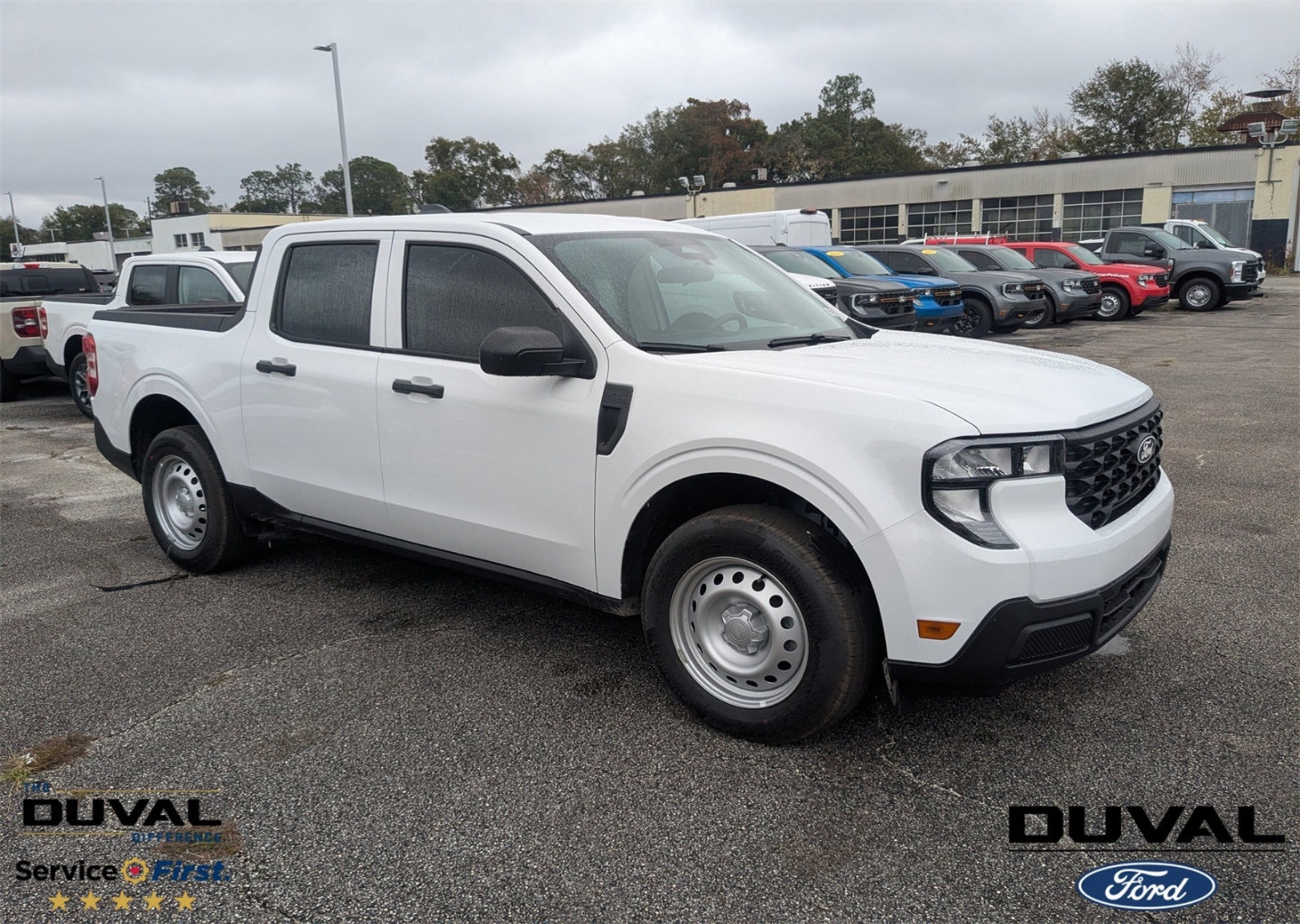 2025 Ford Maverick XL's photo