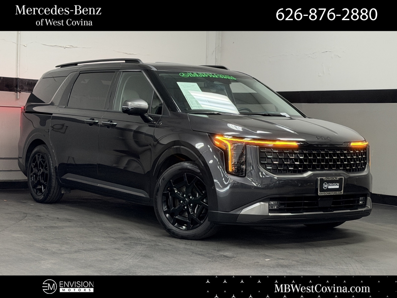 2025 Kia Carnival SX Prestige's photo