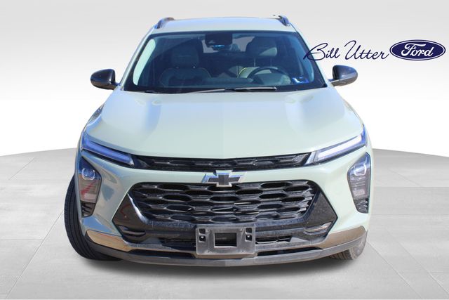 2024 Chevrolet Trax ACTIV photo 2