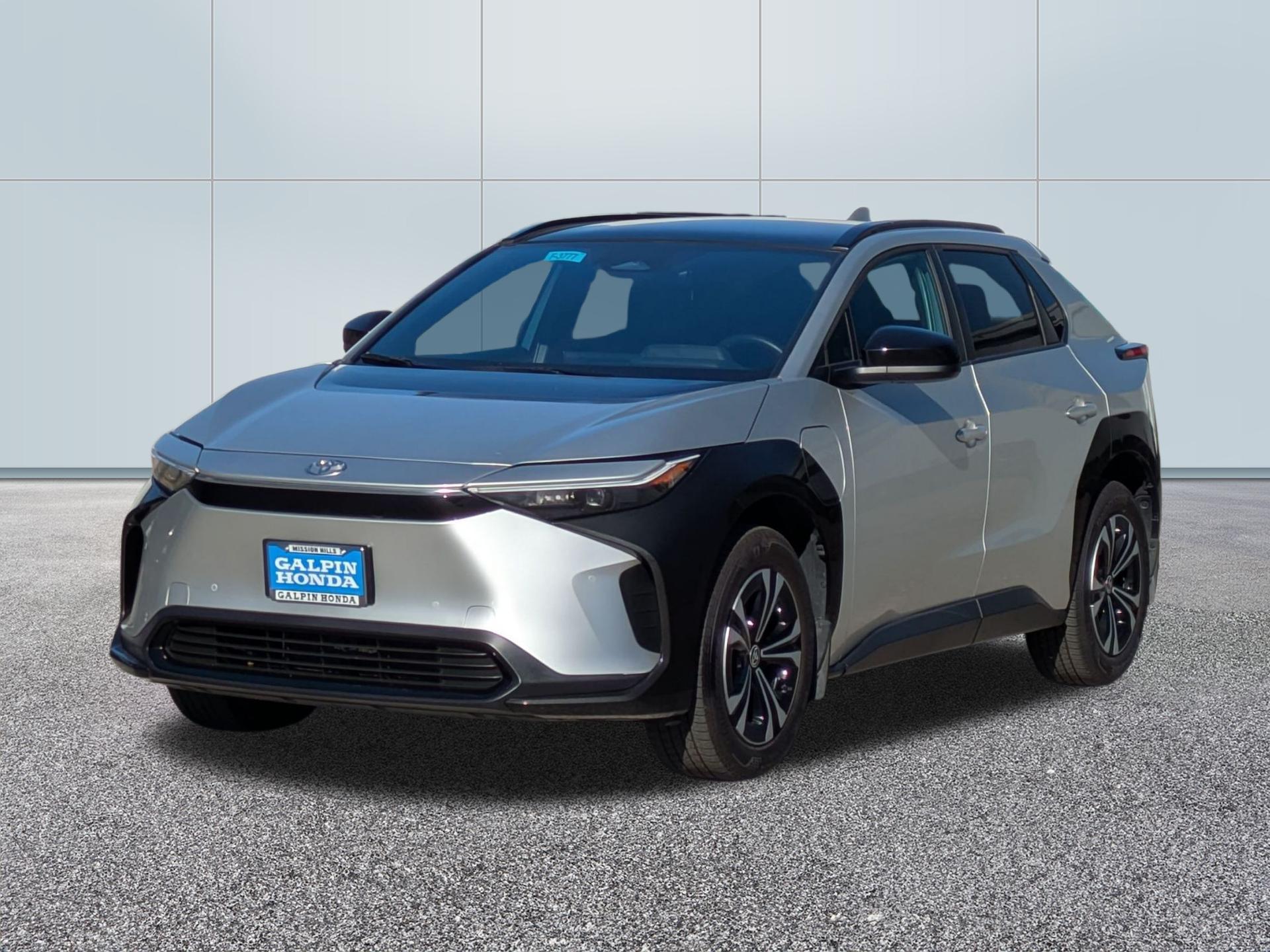 Used 2025 Toyota Bz4x XLE