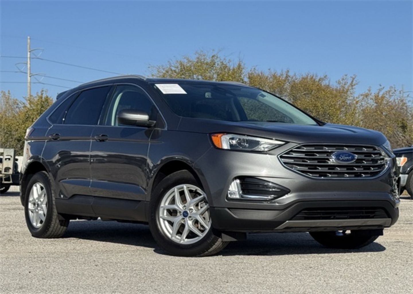 2022 Ford Edge SEL's photo