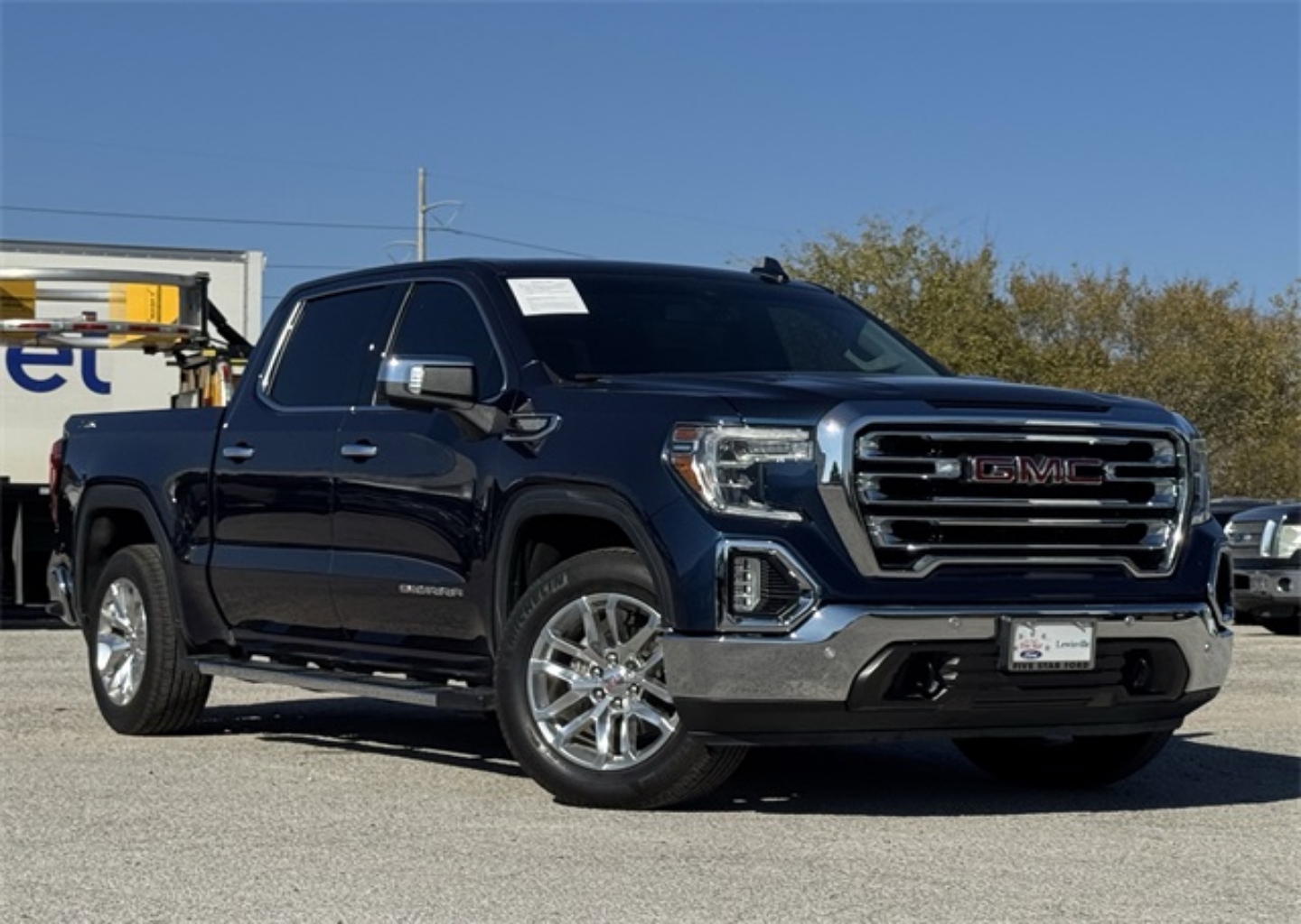2019 GMC Sierra 1500 SLT's photo