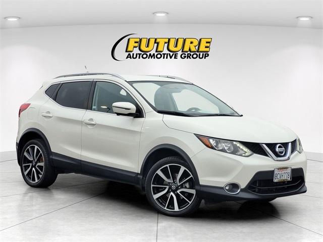 2017 Nissan Rogue Sport SL