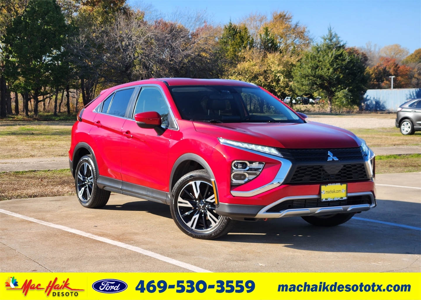 2024 Mitsubishi Eclipse Cross SE's photo